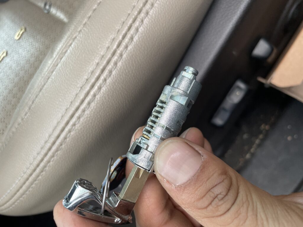 69560465160__945400E0-5A63-41AA-A878-469B6D03F15B